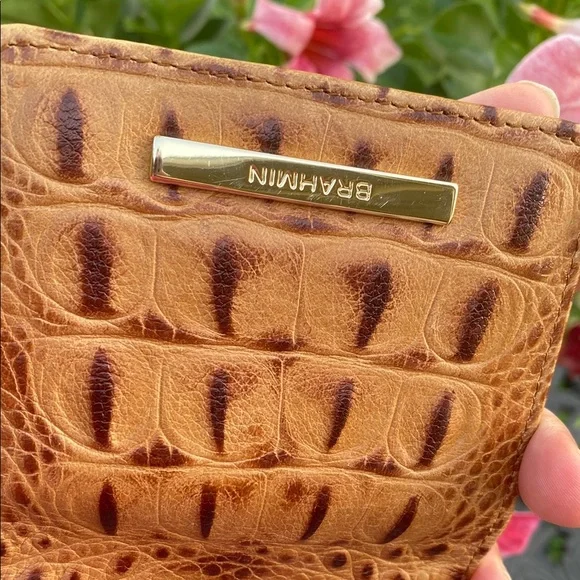 BRAHMIN MINI KEY COGNAC COLLODI MELBOURNE Genuine LEATHER BI FOLD MINI WALLET ID - Picture 11 of 12